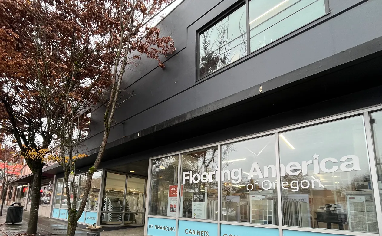 Flooring America of Oregon showroom exterior